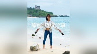 太子探花极品约了个性感大长腿妹子穿上制服啪啪，翘起屁股舔弄抠逼骑乘大力猛操