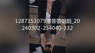 00后长腿女友来啦，必须好好后入她