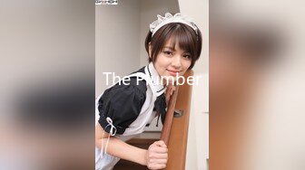 【新速片遞】 办公楼女厕全景偷拍连衣裙美女❤️干净肥美的嫩鲍鱼